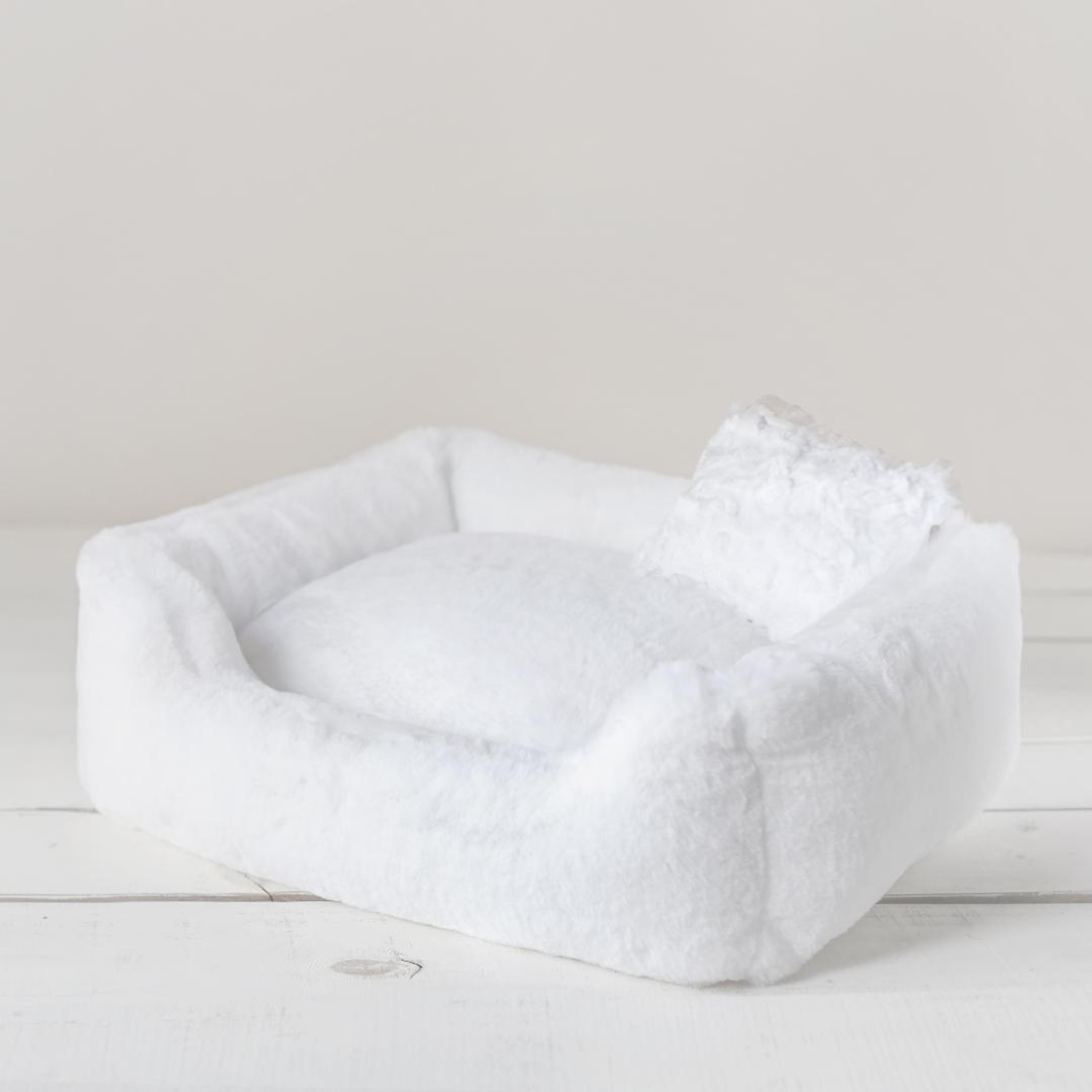 Hello Doggie Inc. Divine Dog Bed Dog Beds